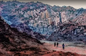 silent valley 1 رونمایی از گوهرهای پنهان هرمز: فراتر از دیدنی‌های مشهور