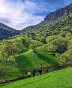 مخمل کوه جاهای دیدنی پنهان: کاوش در شگفتی‌های کمتر شناخته‌شده لرستان