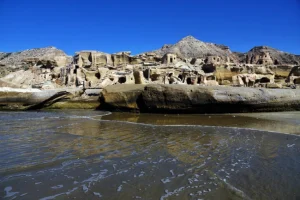 روستای بنود در تور عسلویه از مشهد