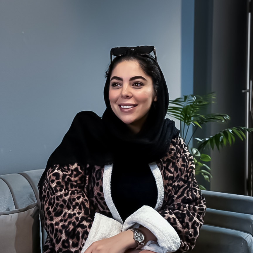نولا پناهی